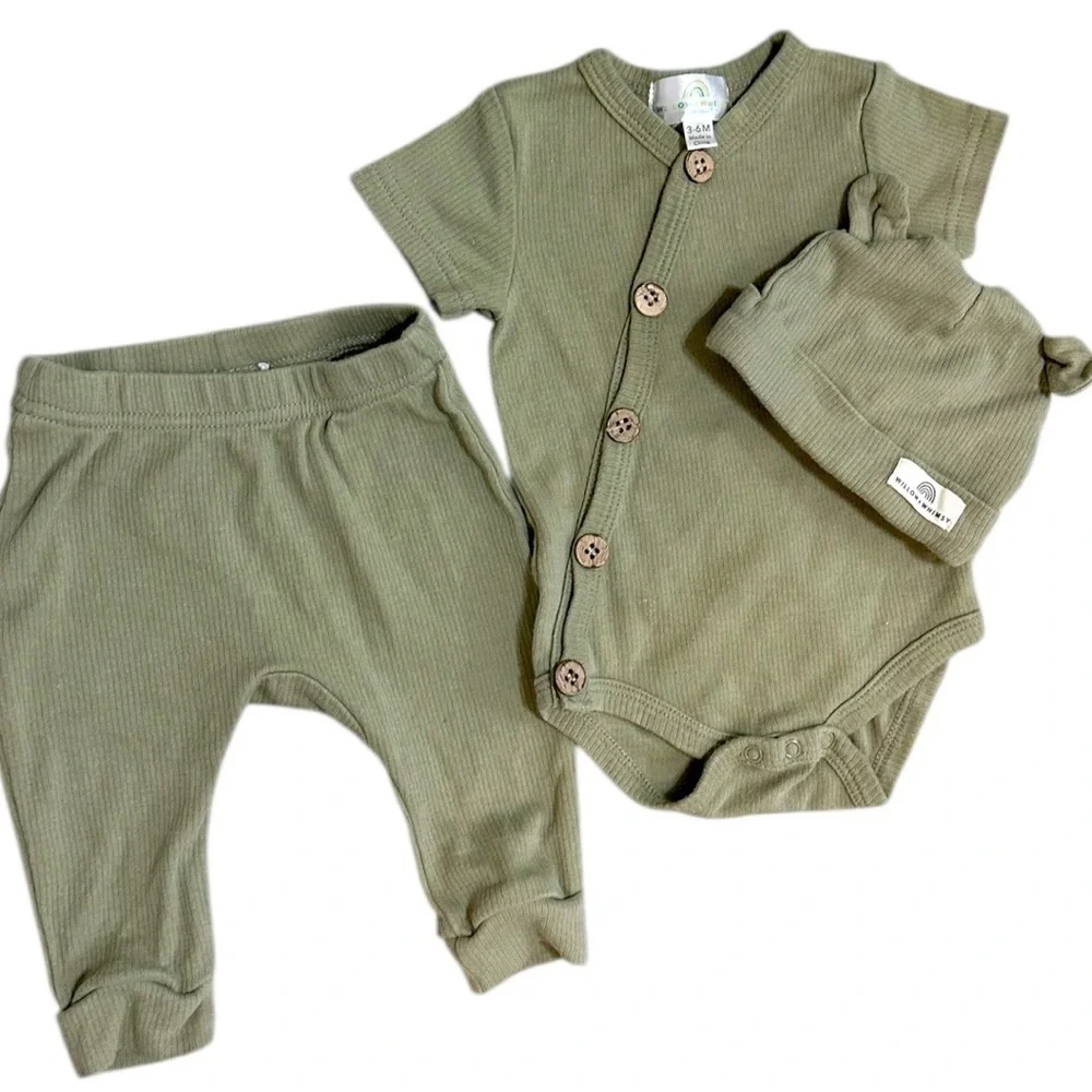 Willow + Whimsy Baby Boy Organic 3-Piece Outfit Set Hat, Joggers, shirt